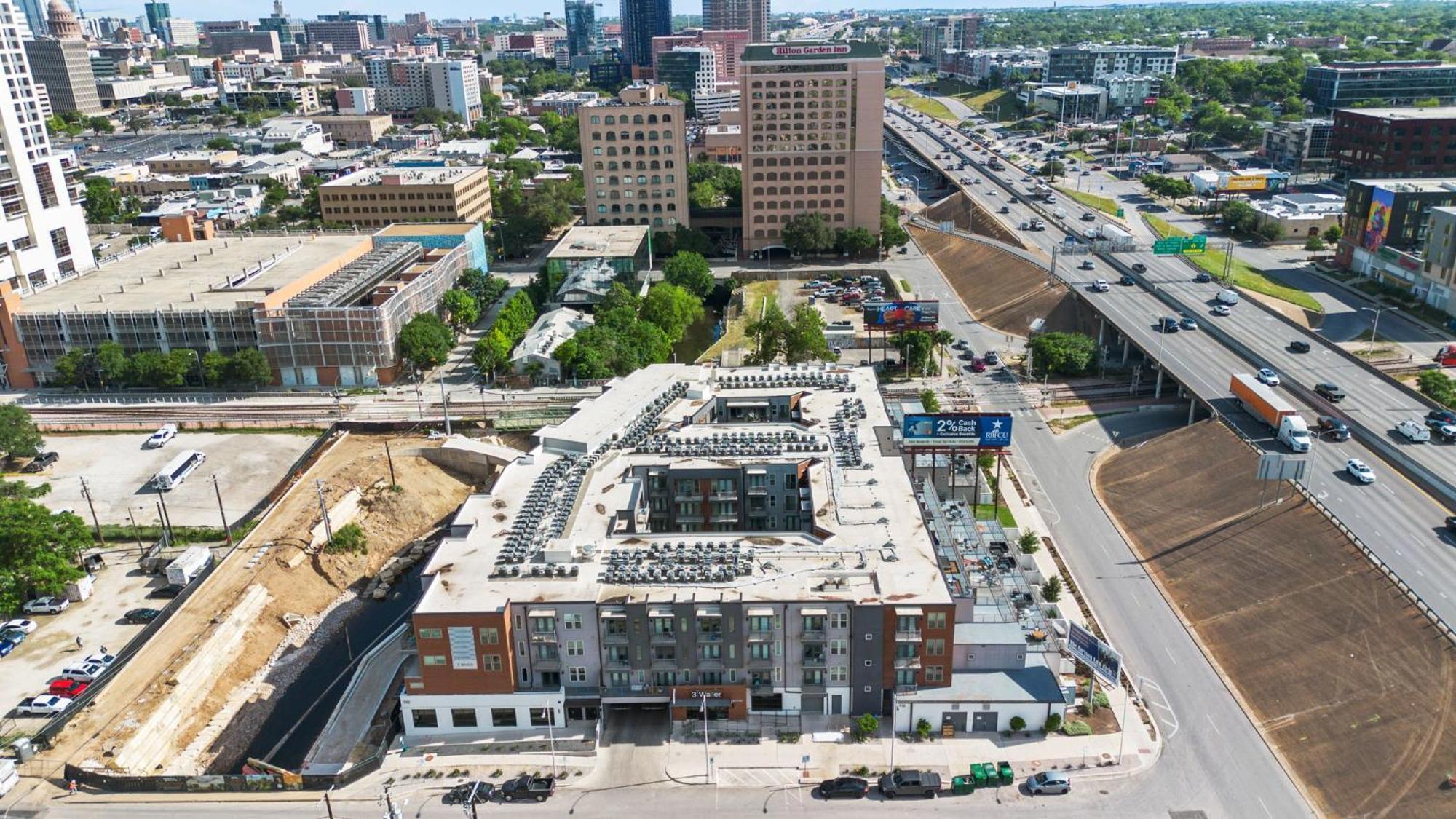 Placemakr Downtown Austin Exterior photo