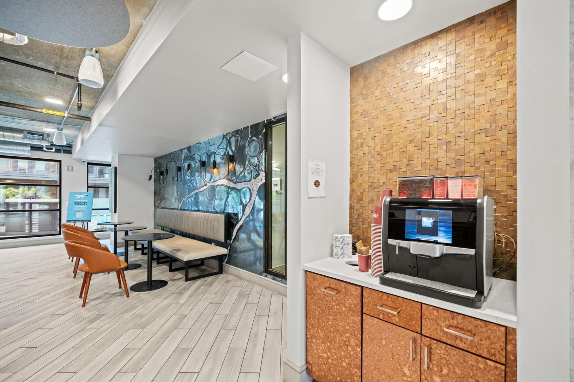 Placemakr Downtown Austin Exterior photo