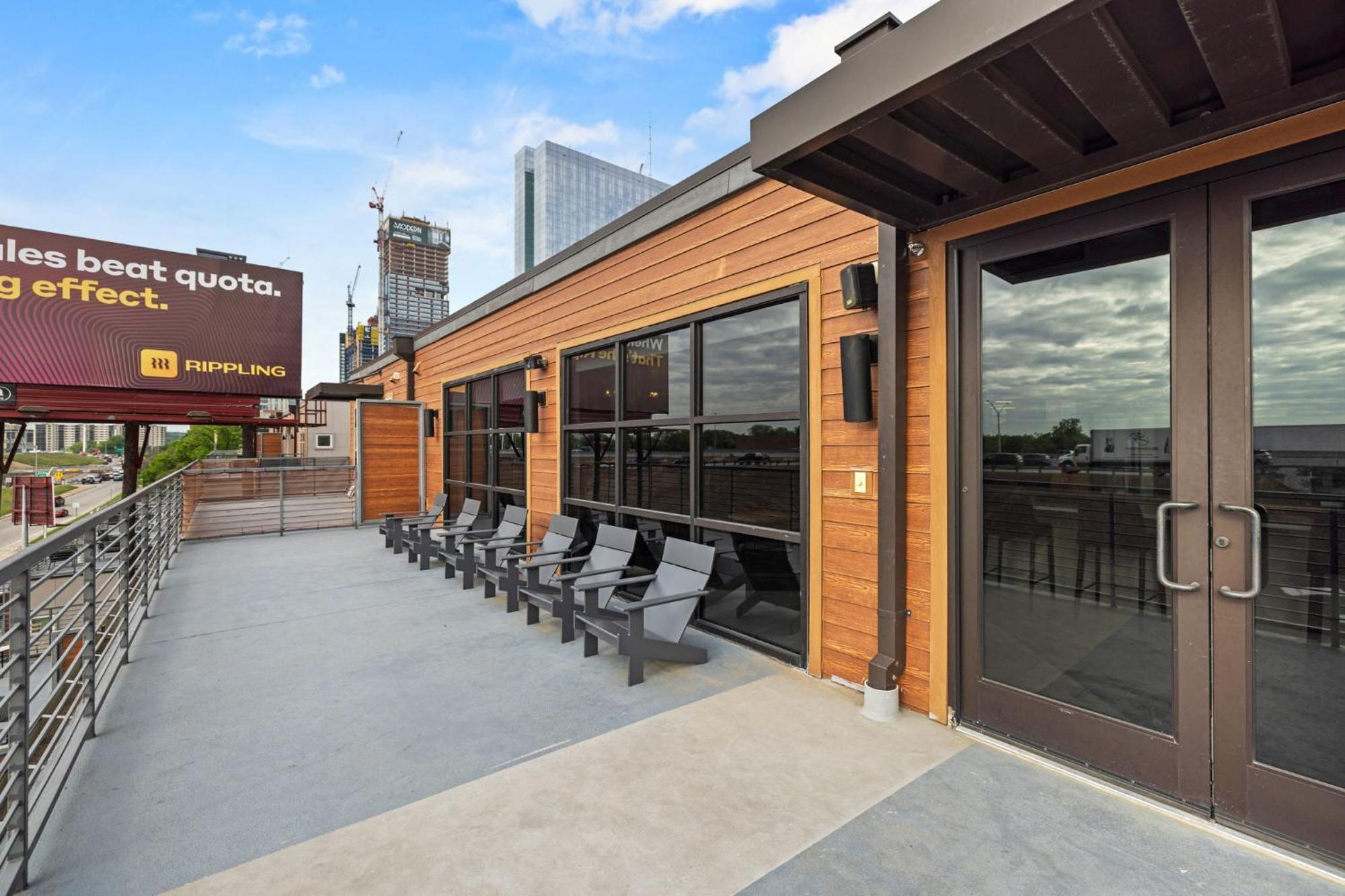 Placemakr Downtown Austin Exterior photo